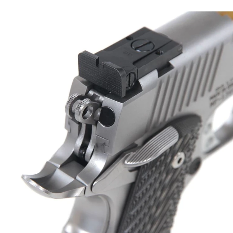 Pistolet Bul 1911 Classic Trophy IPSC SilverGold SKLEP BAZANT 12.JPG