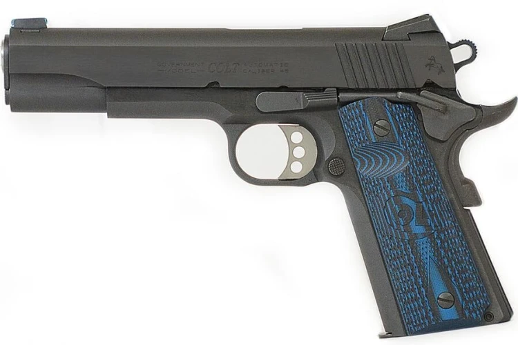 PISTOLET COLT COMPETITION PISTOL BLUED 5" (KAL..45 ACP) (O1970CCS) WWW.SKLEPBAZANT.PL.jpg